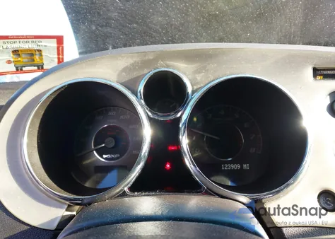 2008 Pontiac Solstice Gxp z USA, uszkodzony, nr VIN 1G2MF35X18Y112315